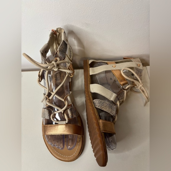Sorel Ella Gladiator Lace Up Sandals - Picture 3 of 8
